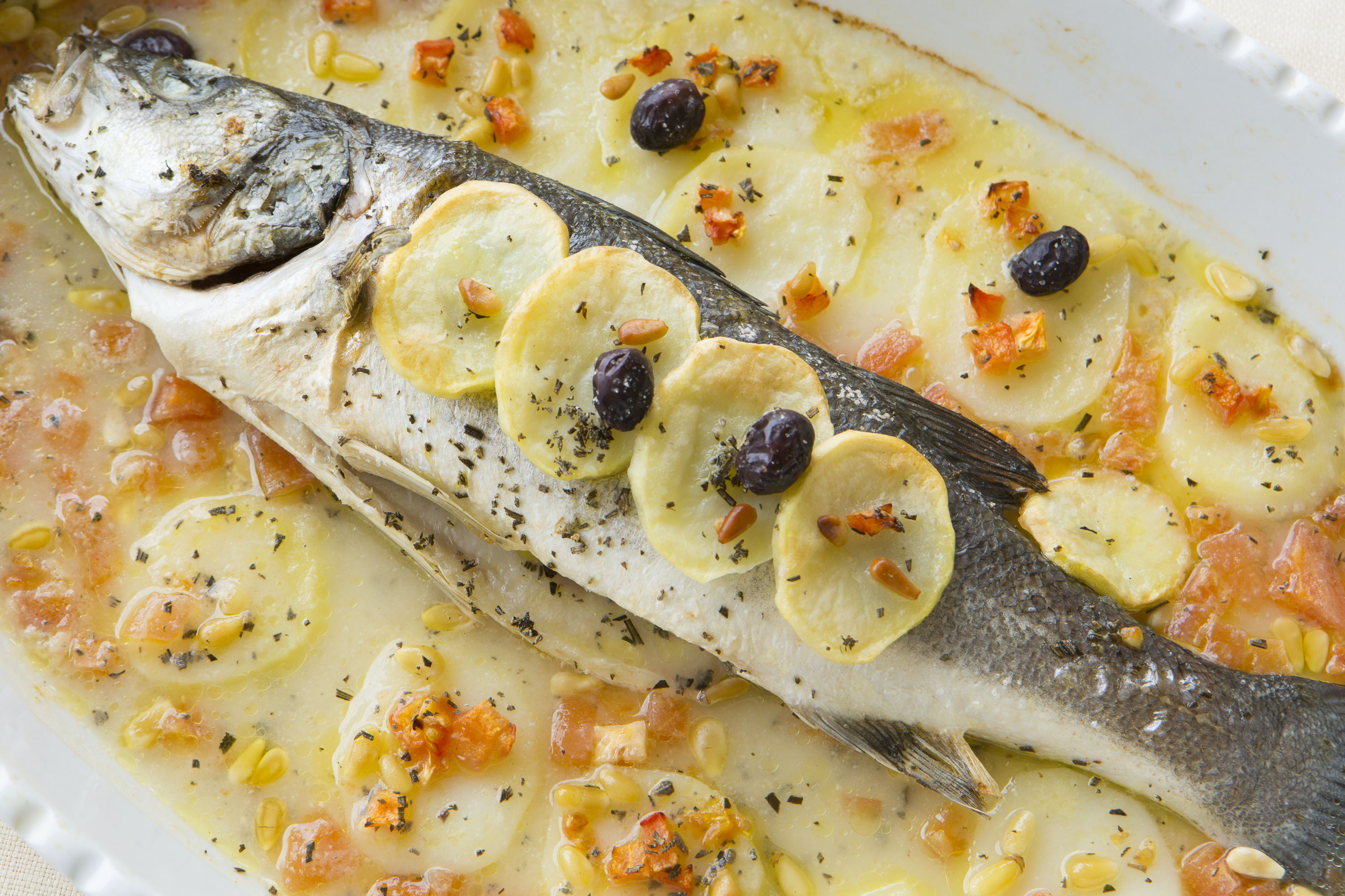 fresh fish cooked in hoven, ligurian cusine